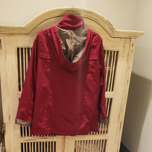 St Johns Bay Red and Gray Anoraks Coat with Detachable Hood - Picture 5 of 10